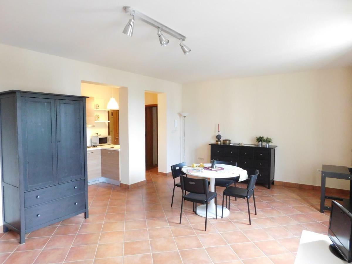 Rovinj'S Flowers Apartments Eksteriør bilde