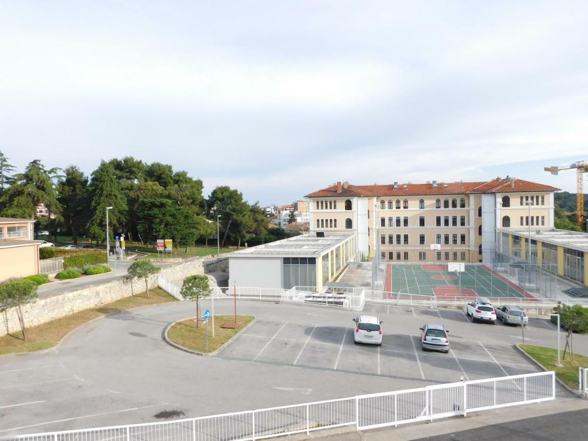 Rovinj'S Flowers Apartments Eksteriør bilde