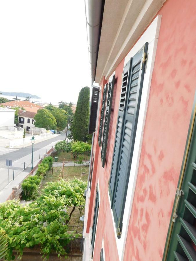 Rovinj'S Flowers Apartments Eksteriør bilde
